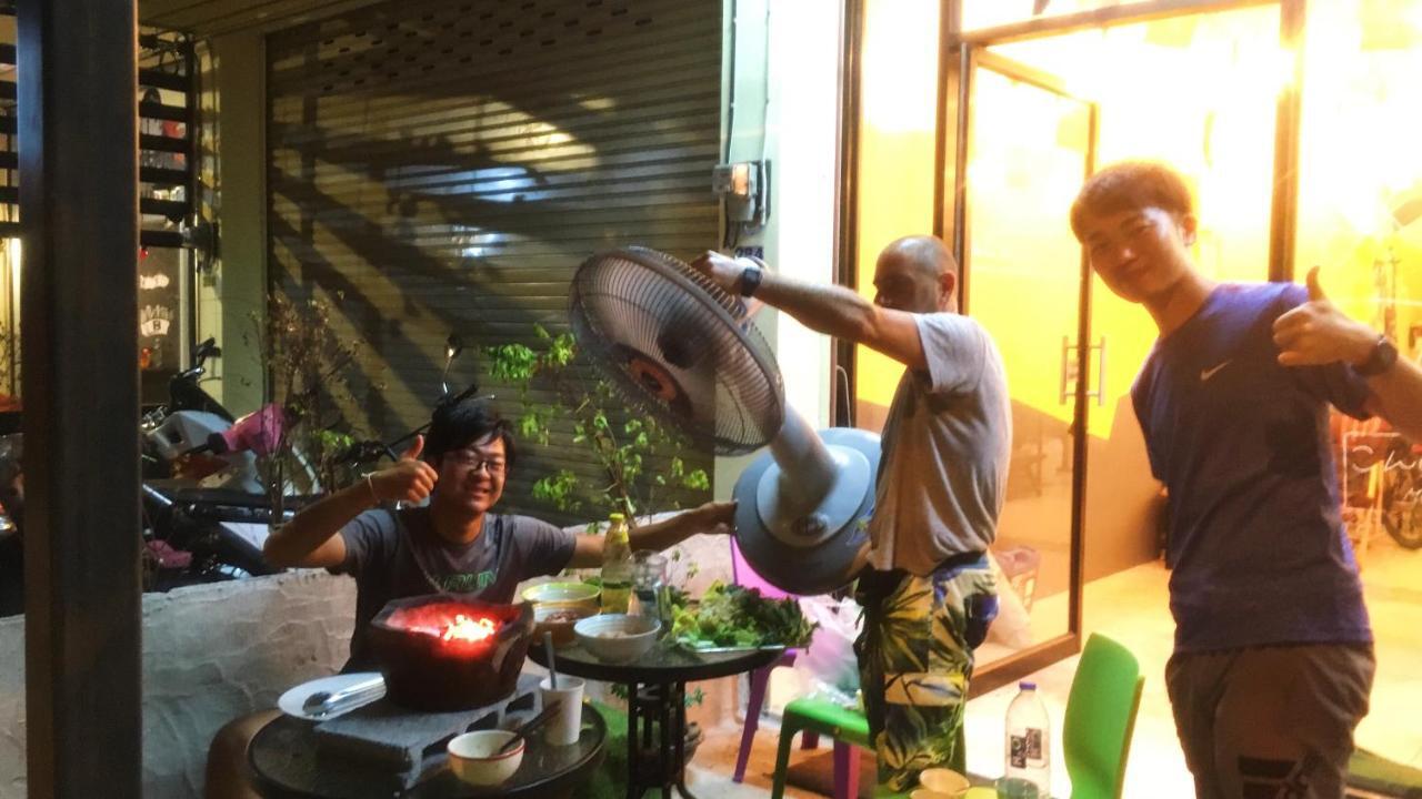 Stamp Hostel (Adults Only) Ban Yang  エクステリア 写真